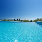 Willa Vista Blu